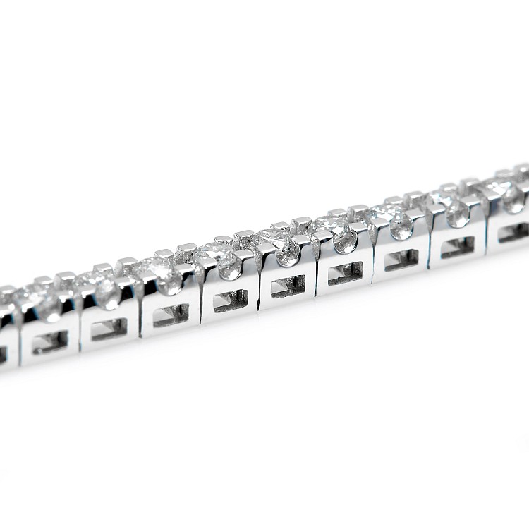 White Gold 18k Tennis Bracelet with 4.40ct Clear Diamonds br2694