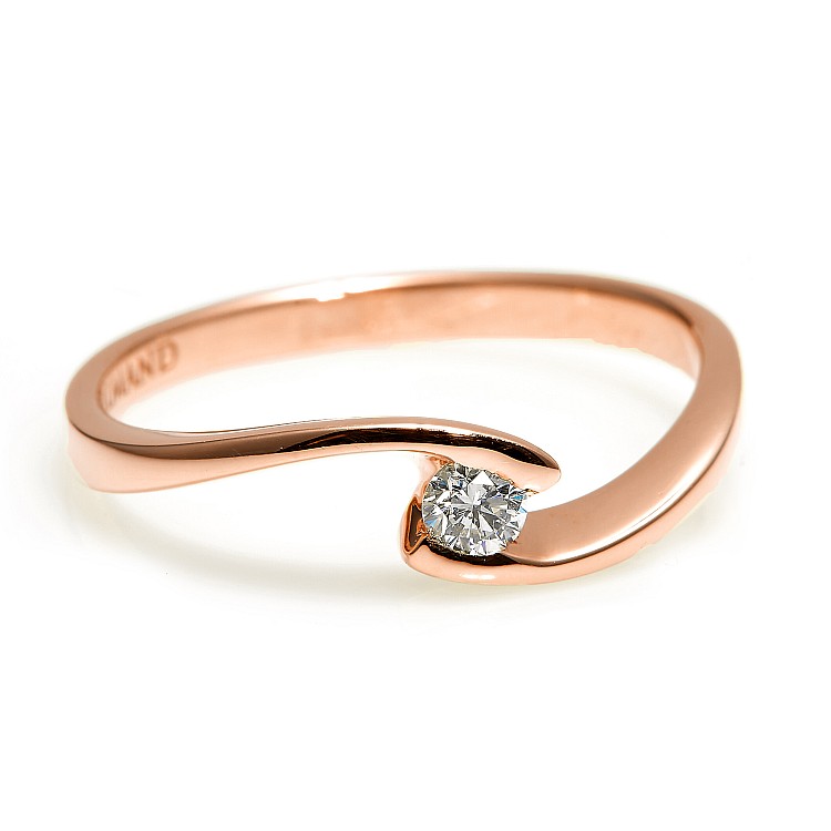 Engagement ring i005 in Gold with Diamond