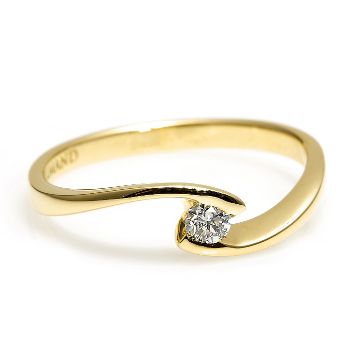 Engagement ring i005 in Gold with Diamond