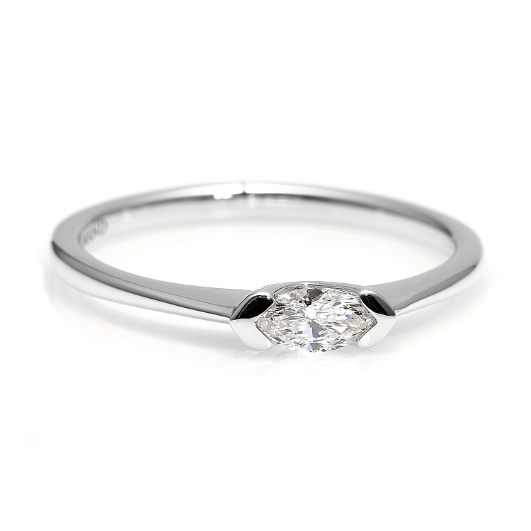 Engagement ring i575DiMa in Gold with Marquise Diamond - GIA 0.30ct - 0.40ct