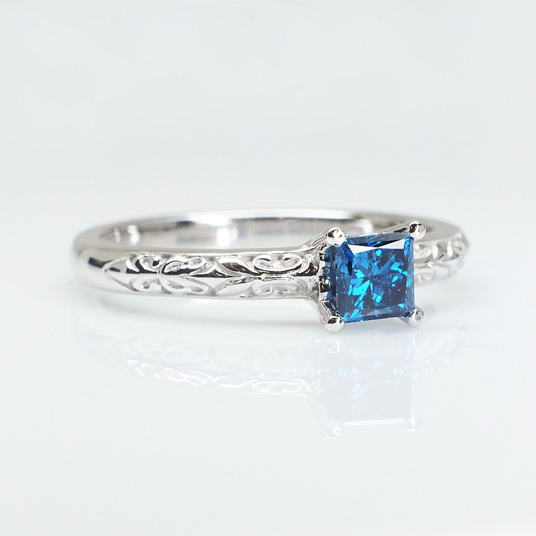 Engagement ring i71906Db in Gold with Blue Diamond