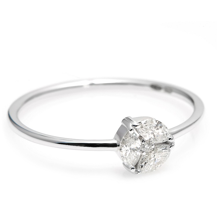 Trendy ring s068 in Gold or Platinum with Diamonds