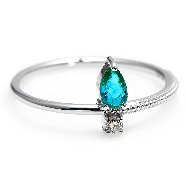 Trendy s294 gold or platinum ring with pear emerald and natural diamond