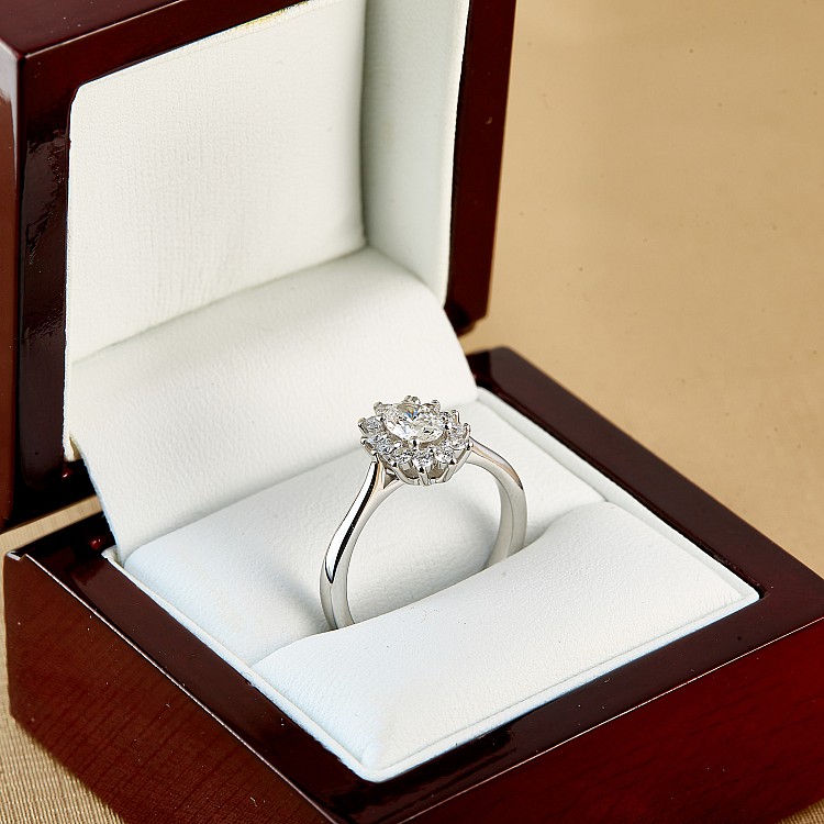 Engagement ring i055dovdi in Gold with Diamond - GIA 0.30ct - 0.40ct