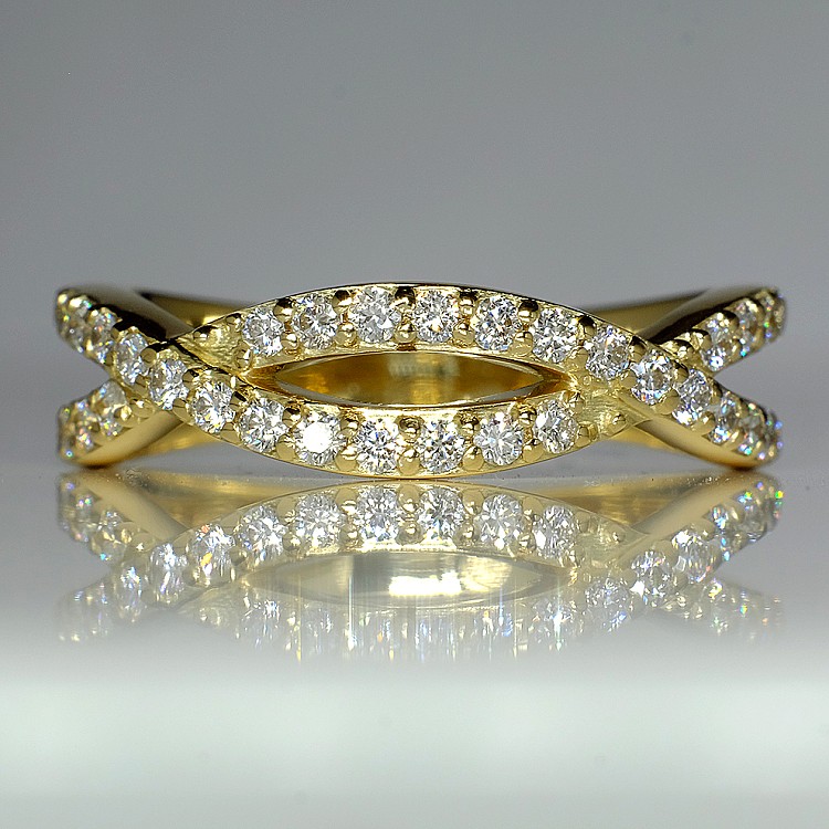 Gift Ring i501didi in Gold with Diamonds