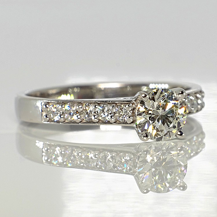 Engagement ring i056DiDi in Gold with Diamonds - GIA 0.30ct - 0.40ct