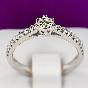 Engagement ring in Platinum with Diamonds - GIA 0.30ct - 0.40ct i059PtDiDi