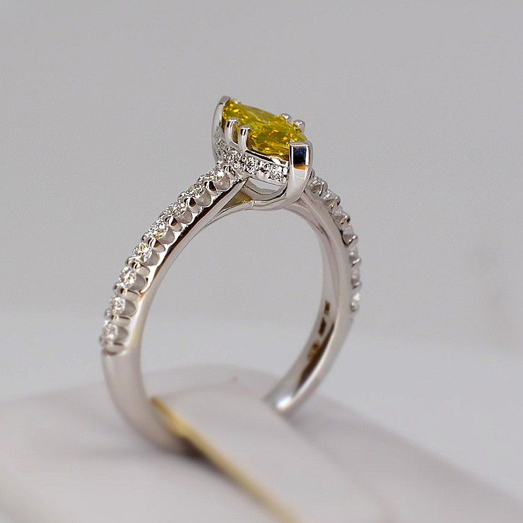 i1050dymadi Gold Engagement Ring with Marquise Yellow Diamond and Colorless Diamonds