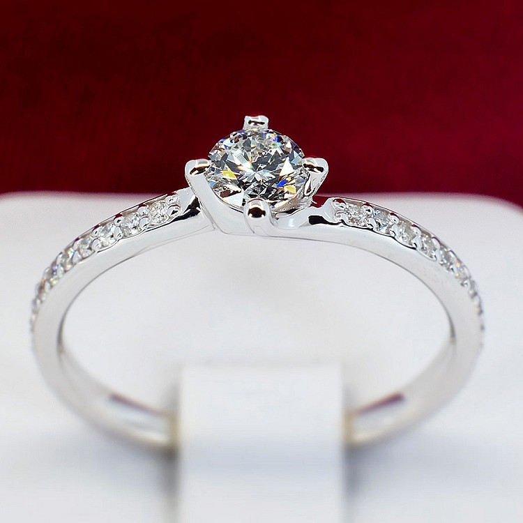 Engagement ring p122358DiDi in Platinum with Diamonds - GIA 0.50ct - 0.70ct