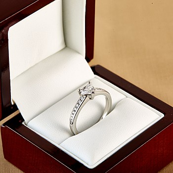 18k White Gold Side-Stone Engagement Ring with GIA Certified Heart Diamond i122866dihdi