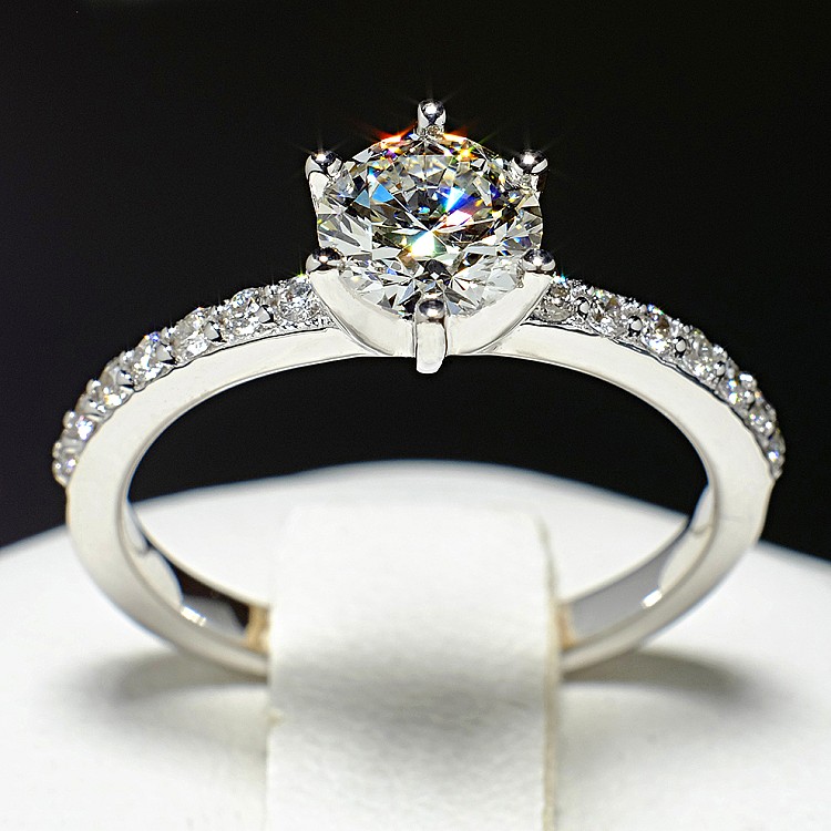 i504DiDi Gold Engagement Ring with Diamonds - GIA 0.30ct - 0.40ct