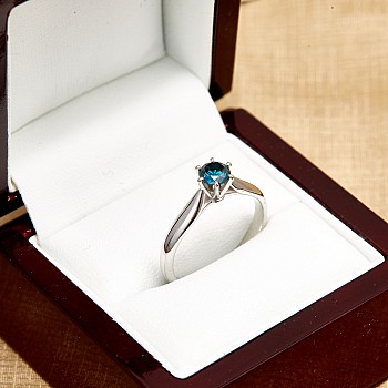 Engagement ring in Gold with Blue Diamond i1766v2 0.20ct - 0.25ct