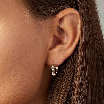 Earrings c122808 in Gold or Platinum with Diamonds