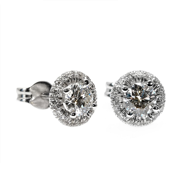 Entourage Stud Earrings in Gold with Diamonds GIA c3139