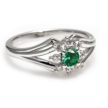 Gift Ring made of Gold with Emerald and Diamonds i006SmDi