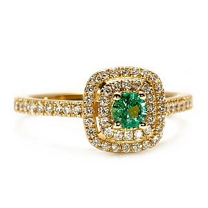 Engagement Ring in 18k Yellow Gold with Emerald and Diamonds i1903SmDi