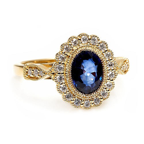 Vintage 14k Yellow Gold Ring with Oval Sapphire and Colorless Diamonds i2938SfOvDi