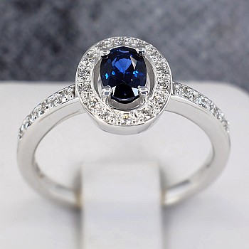 Engagement ring i348SfovDi in Gold with Sapphire and Diamonds