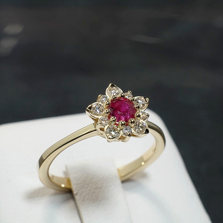 Snowflake model engagement ring in Gold with Ruby and Diamonds i740Rbdi