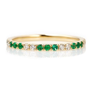 Gift Ring i033dism in Gold or Platinum with Diamonds and Emeralds