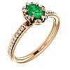 Gold Ring with Oval Emerald and Diamonds 121997SmOdi