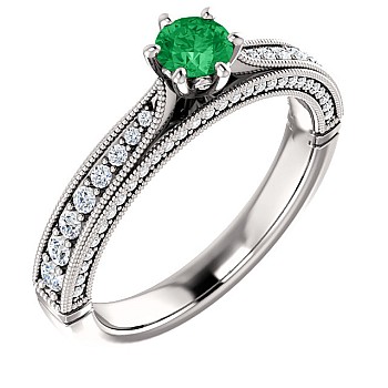 Gold engagement ring with Emerald and Diamonds 122474SmDi