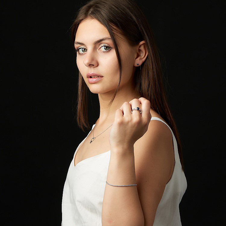 i122513SfODi Gold Ring with Sapphires and Diamonds