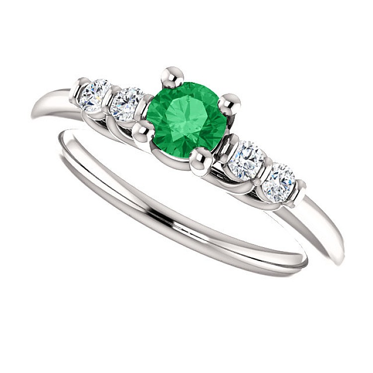 Engagement Ring i122543SmDi in Gold with Emerald and Diamonds