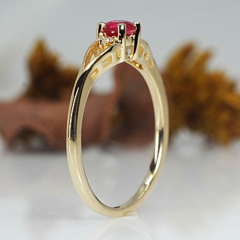 Engagement ring i71843RbDi in Gold with Ruby and Diamonds