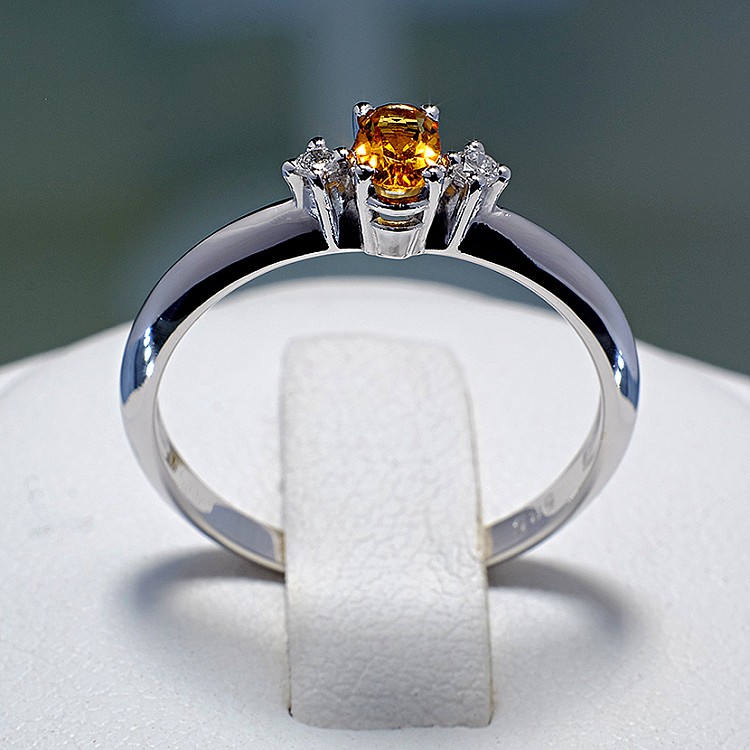 Gift Ring i020CiODi in Gold with Citrine and Diamonds