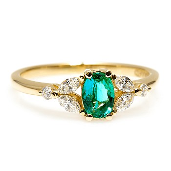 Engagement ring i2088SmDi in Gold with Emerald and Diamonds