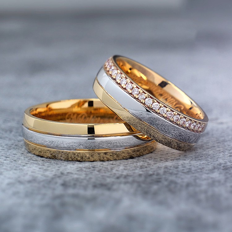 Wedding rings v0181 in two colors of Gold or Platinum with Diamonds