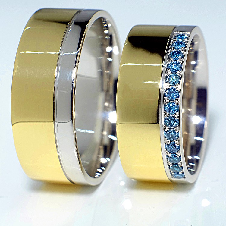 Wedding rings v113 in Gold with Blue Diamonds