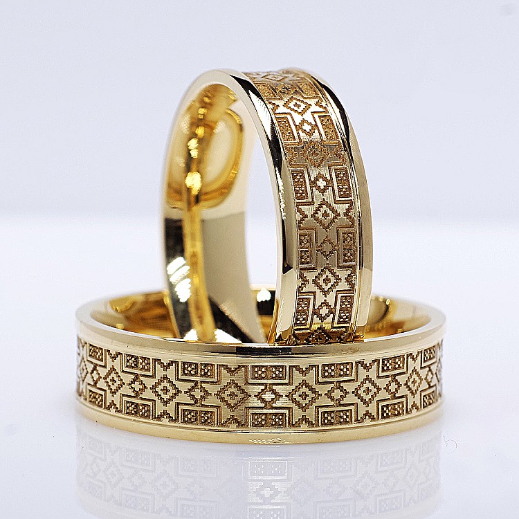 Wedding rings v114 in Gold with Romanian Motifs