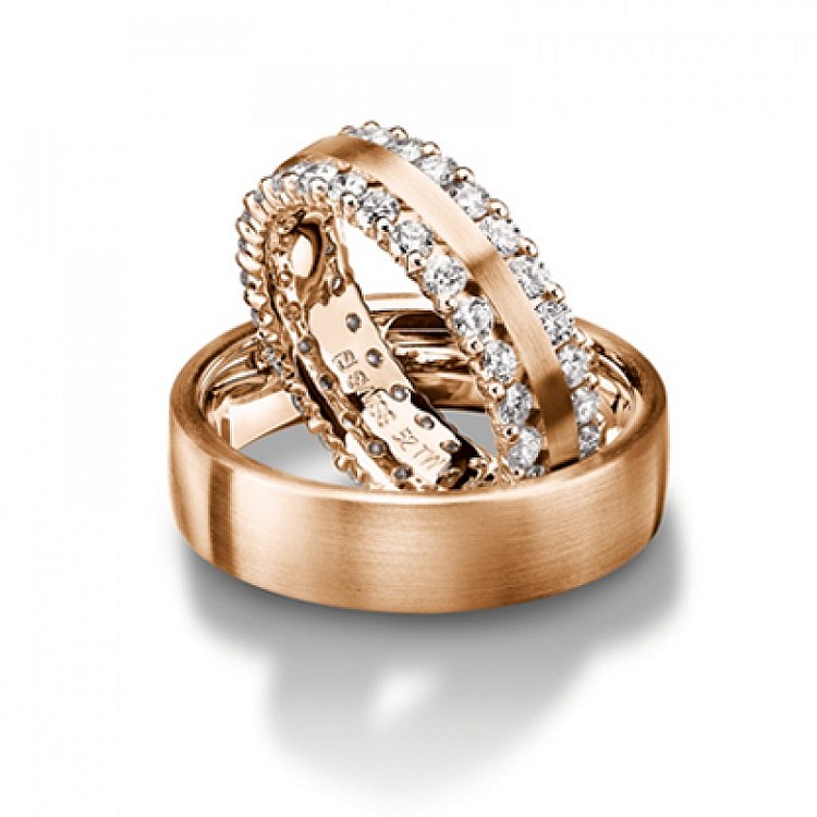 Wedding rings v124 in Gold with Diamonds