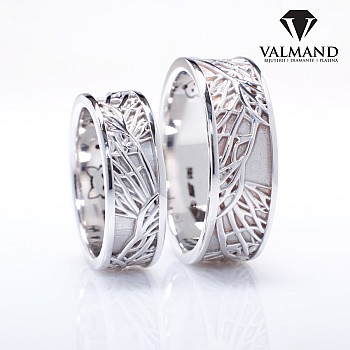 Wedding rings v1253 in Gold or Platinum with Pattern Inspired by Nature