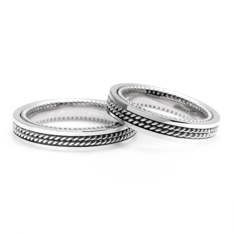 Double wedding rings v1272.1 in Gold with Manual Braiding