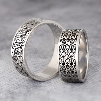 Wedding rings v142 in Gold or Platinum with Flower of Life Pattern