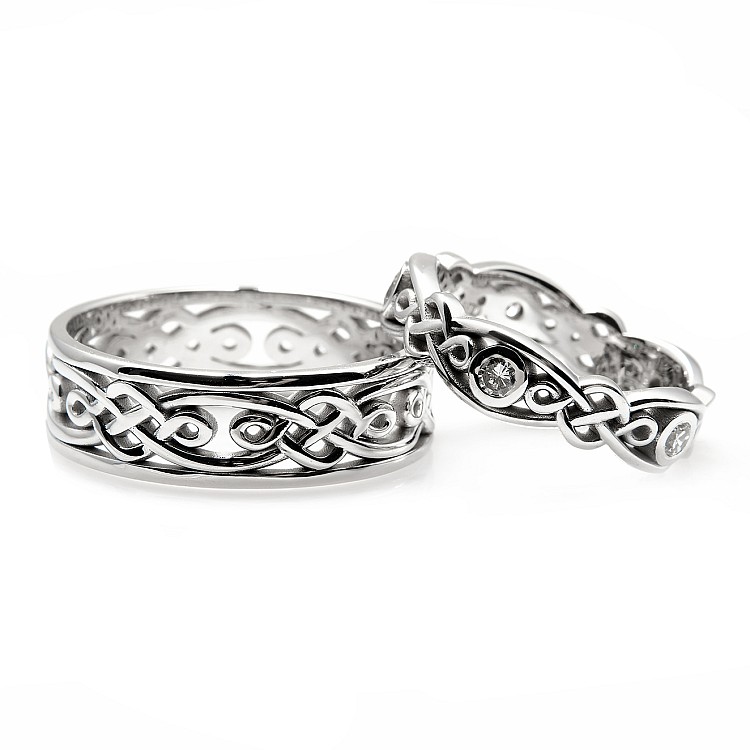 Wedding rings Celtic Model v1542 in Gold or Platinum with Diamonds