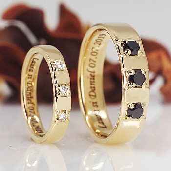 Wedding rings v1550 in Gold or Platinum with Colorless and Black Diamonds