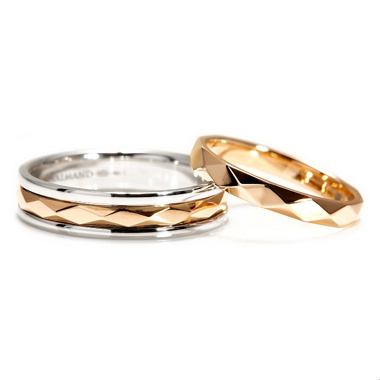 Stress-Relief Faceted Wedding Rings made of Gold or Platinum v1568v2