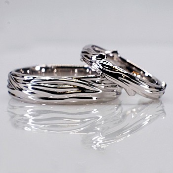 Wedding rings v1574 in Gold or Platinum with Branch Pattern