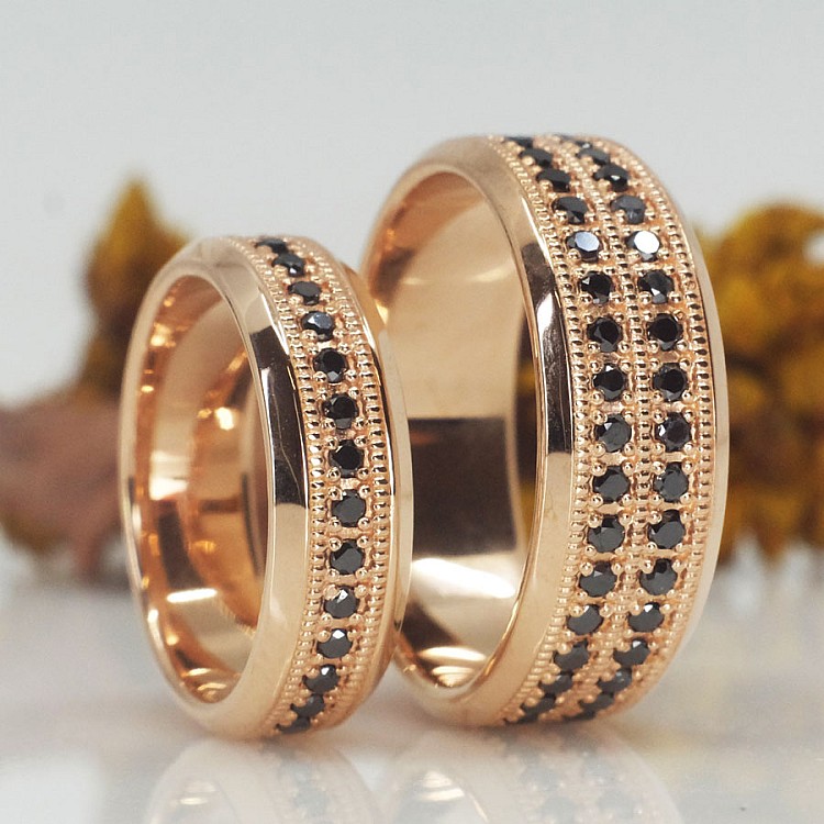 Wedding rings v1630 in Gold or Platinum with Black Diamonds