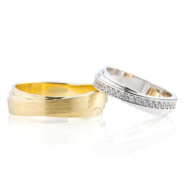 Bicolor Wedding Rings in Gold or Platinum with Natural Diamonds v200