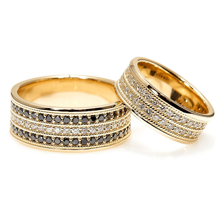 Wedding rings v225.1 in Gold or Platinum with Colorless and Black Diamonds