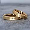 Wedding rings v357 in Gold or Platinum with Beveled Edges