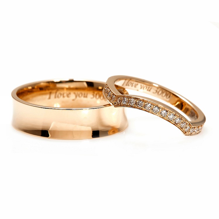 Modern Diamond Wedding Rings made of Gold or Platinum v3752