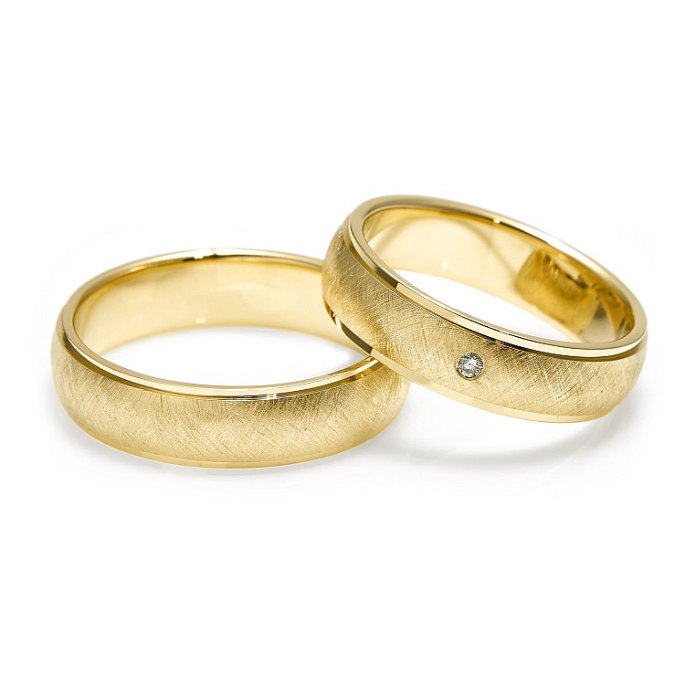 Wedding rings v840 in Gold with Diamond