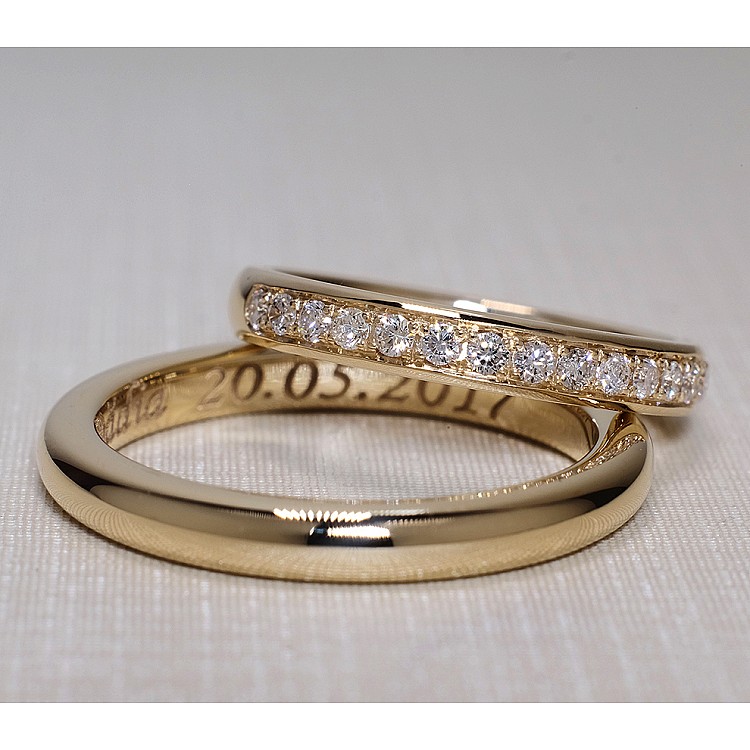 Wedding rings v860 in Gold with Diamonds