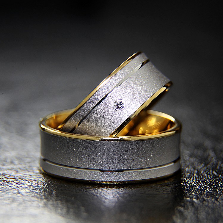 Gold and Diamond Wedding Rings v869